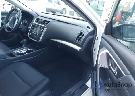 2017 Nissan Altima 2.5 Sr z USA, uszkodzony, nr VIN 1N4AL3AP3HN308678